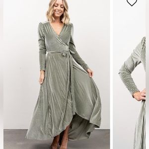 Jada Ribbed Velvet Wrap Dress